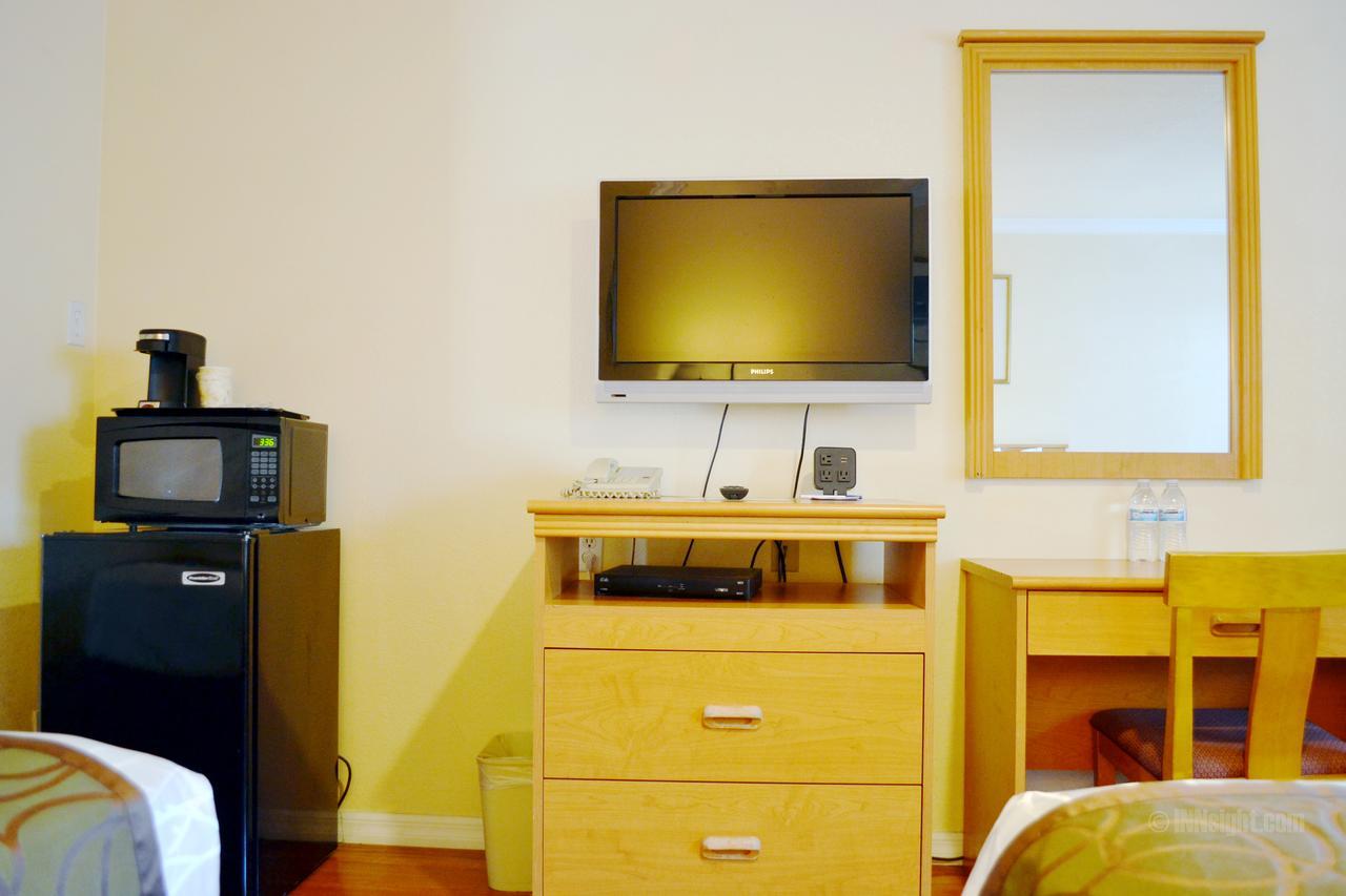 Wittle Motel Сънивейл Екстериор снимка